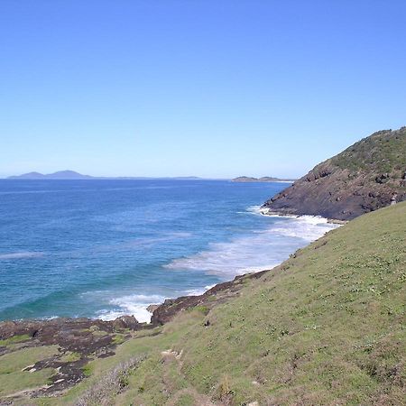 Oceanscape Luxury Beachfront Villas Scotts Head Exteriör bild